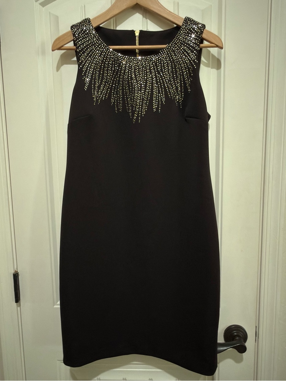 Beautiful Calvin Klein Embellished Sunburst Sheath Dress. Size 12